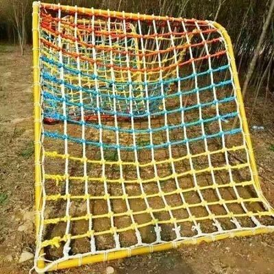 Farbenfrohe Nylon-Nest-Kletternetze für den Spielplatz